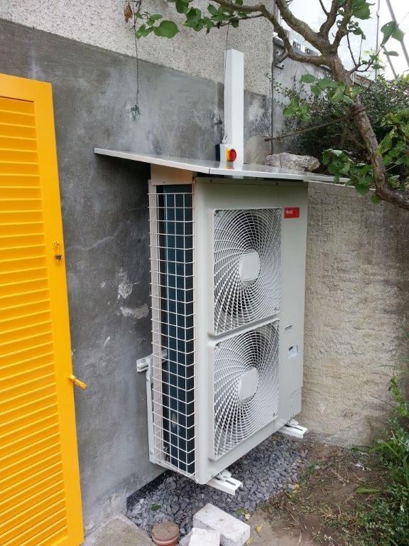 Luft / Wasser Splitanlage - Schär Heizungen