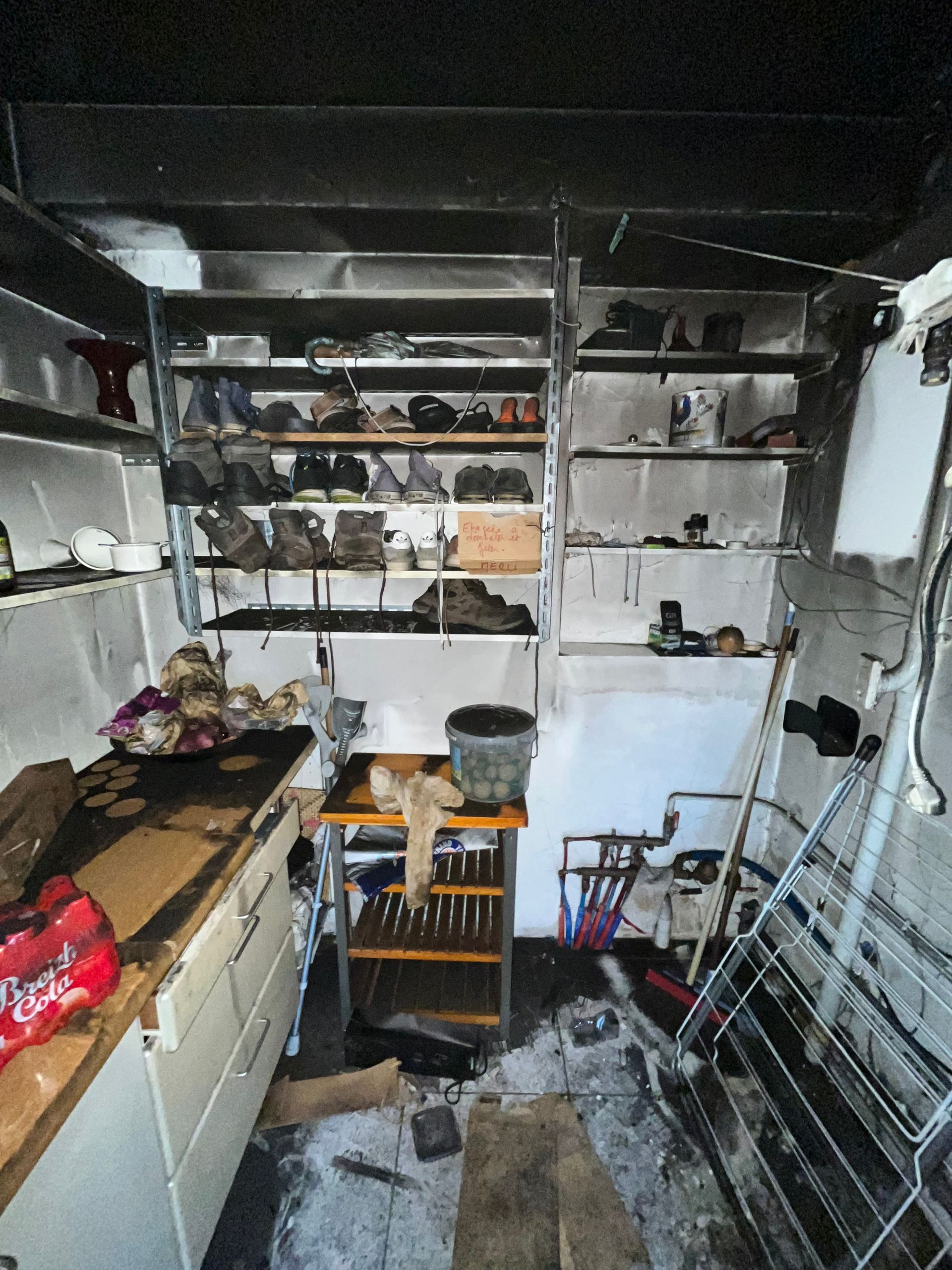 Une pièce où il y a eu un incendie