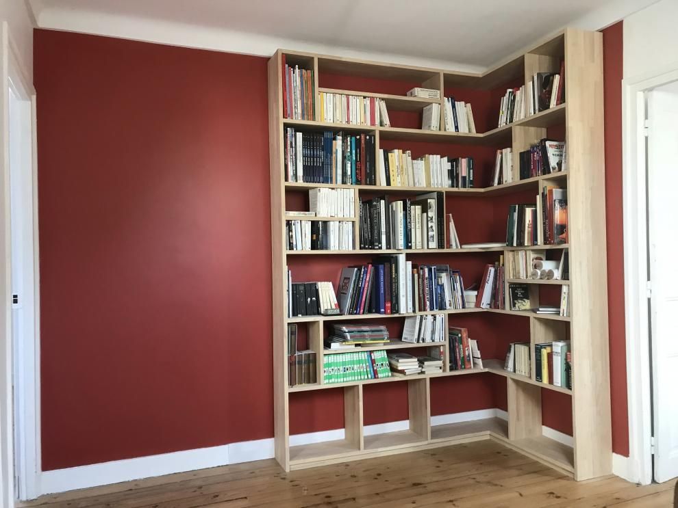 Un mur peint avec une finition B