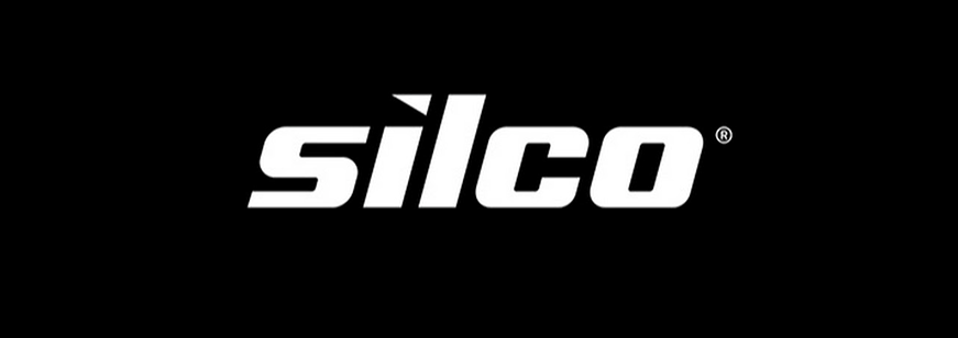 Weißes „silco“-Logo auf schwarzem Hintergrund.