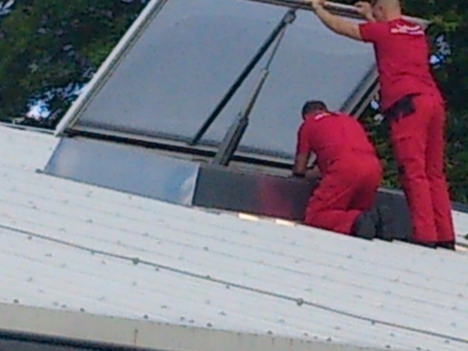 Arbeiten an einer Dachluke