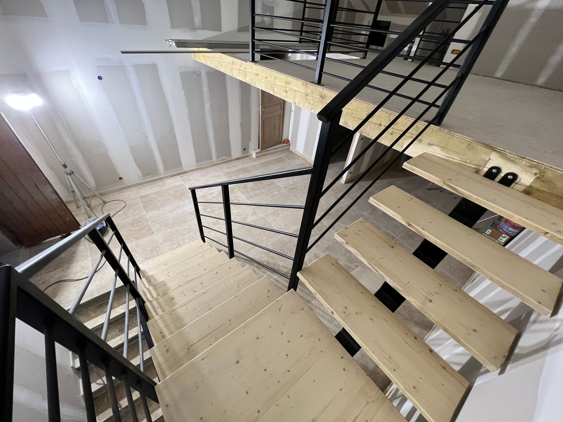 Escaliers à niveaux