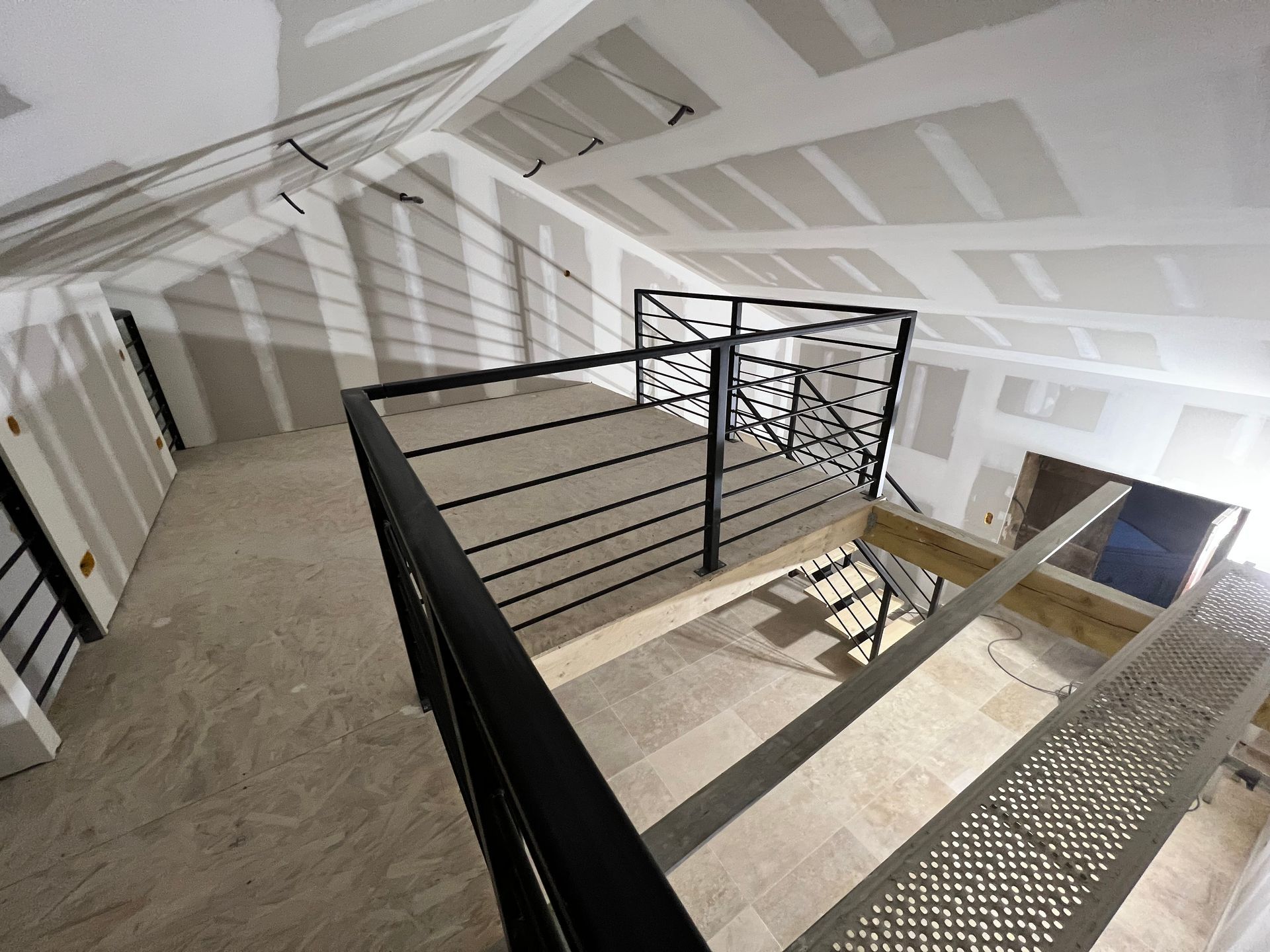 Menzzanine en métal