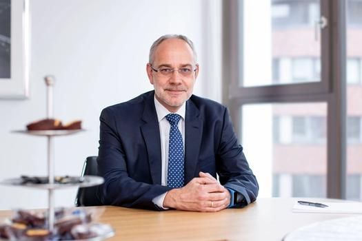 Dr. Lothar Weiler, Dipl. - Kfm.