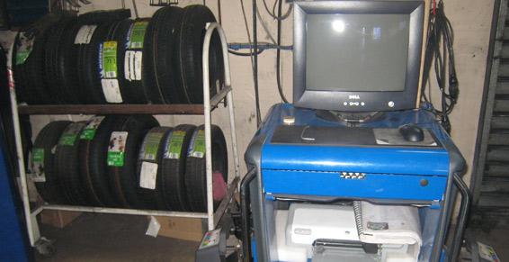 garages d'automobiles réparation - assistance informatique