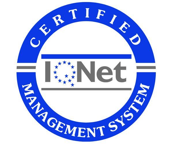 Un logotipo de sistema de gestión certificado para iqnet