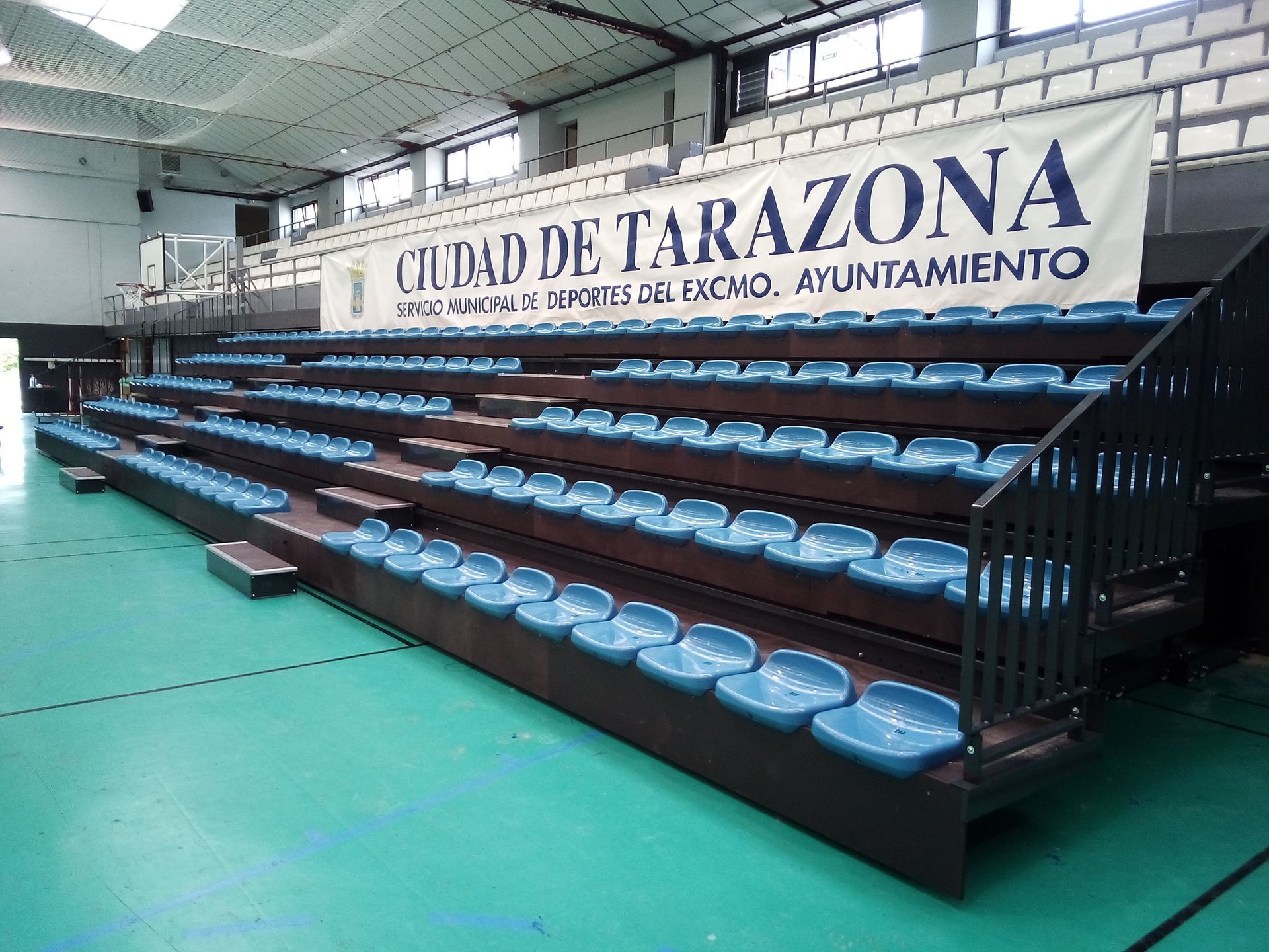 Nueva grada telescópica en Tarazona
