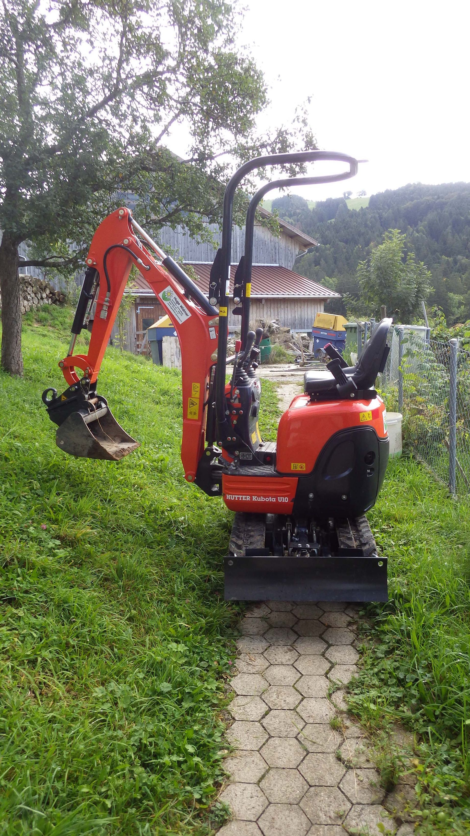Raupenbagger (1 Tonne) - Hugo Widmer Gartenbau/Gartenpflege - Goldingen