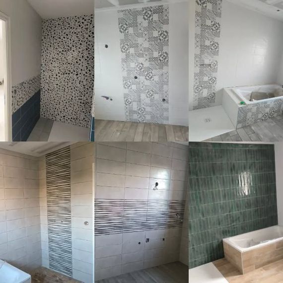 Collage de murs de salle de bain/douche carrelés avec des motifs de mosaïque blancs, gris et verts