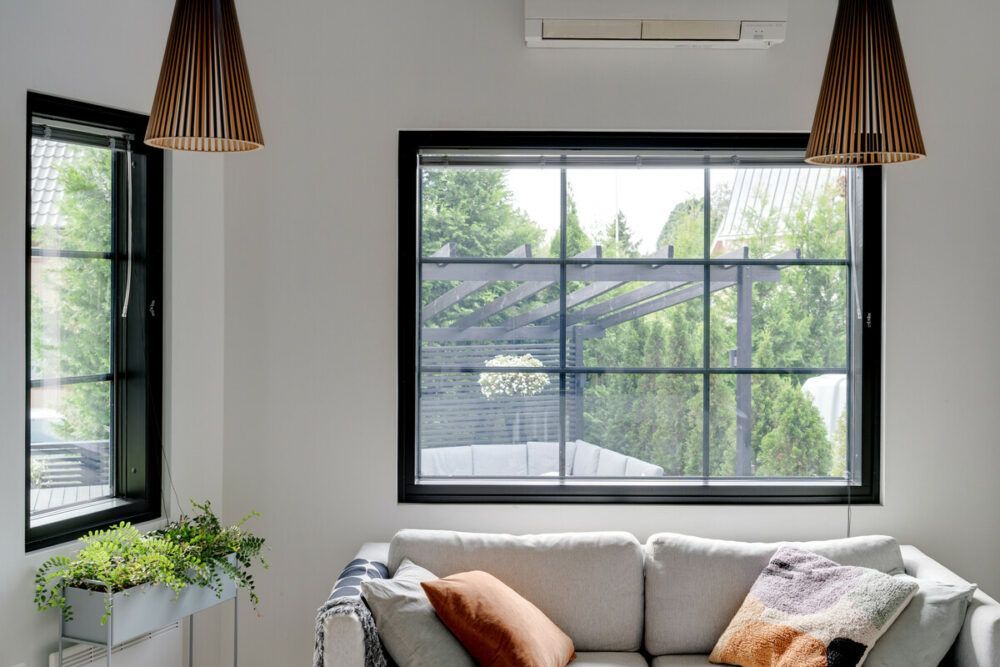 Ikkuna asennettuna