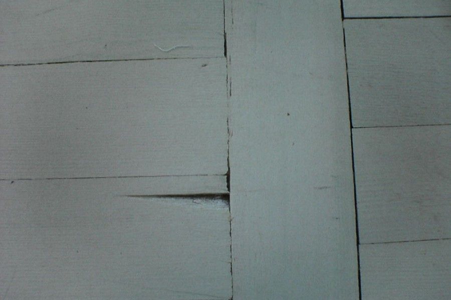 parquet abîmé