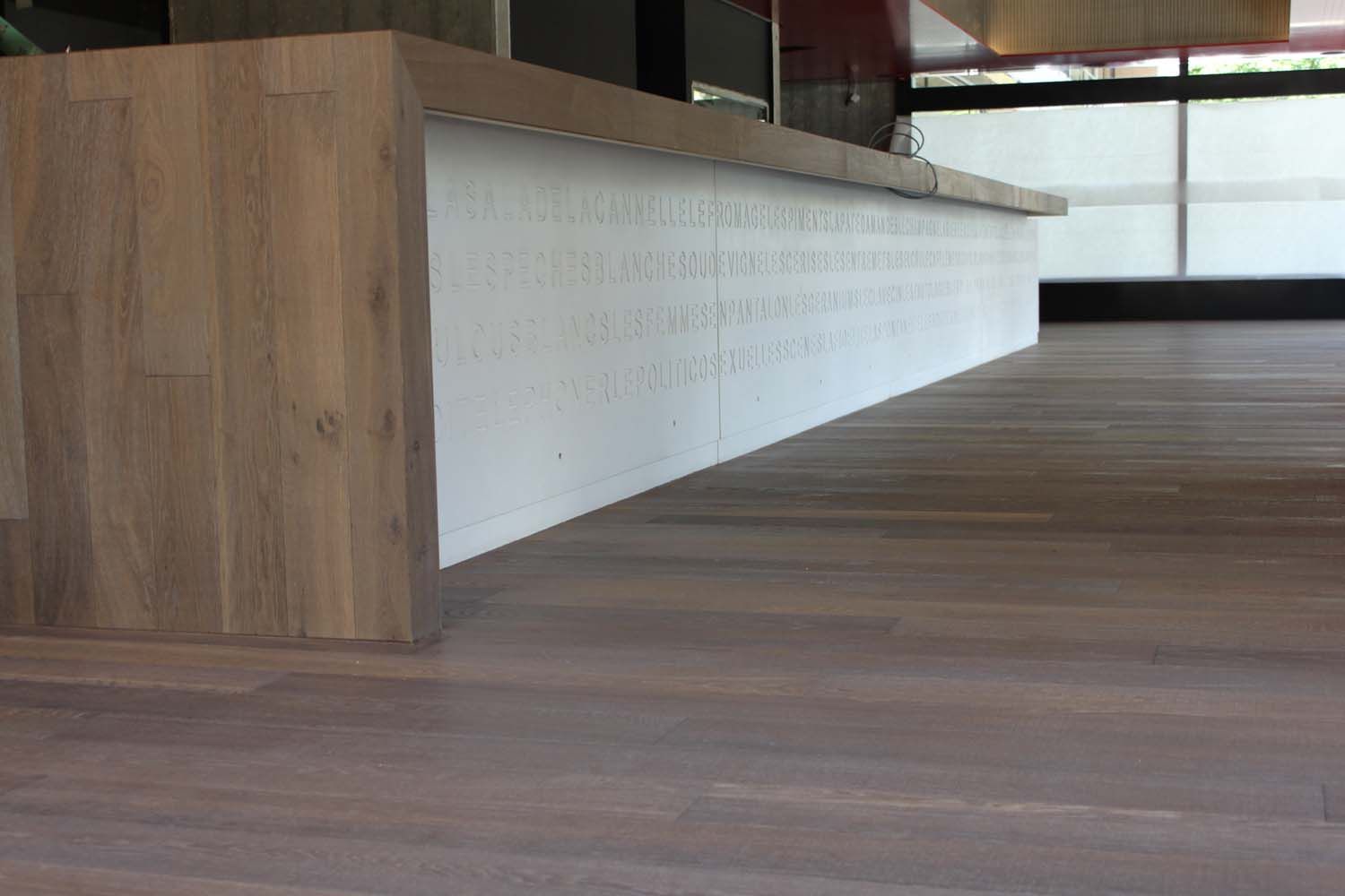 îlot central en bois