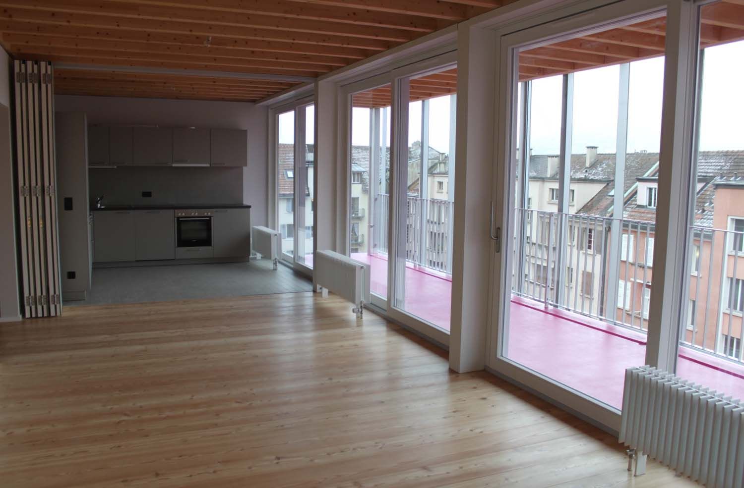 parquet dans un couloir