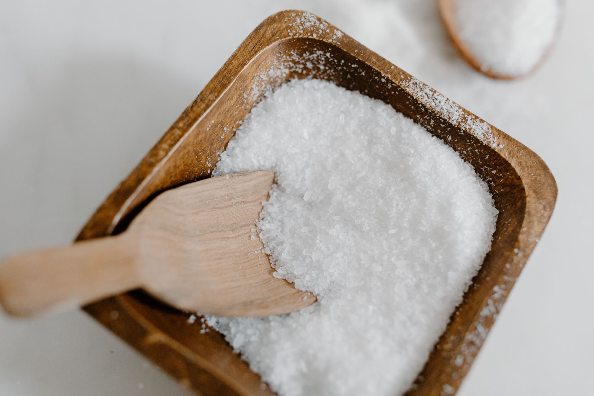 Cristaux de sel d'Epsom, sulfate de magnésium aux multiples utilisations bien-être