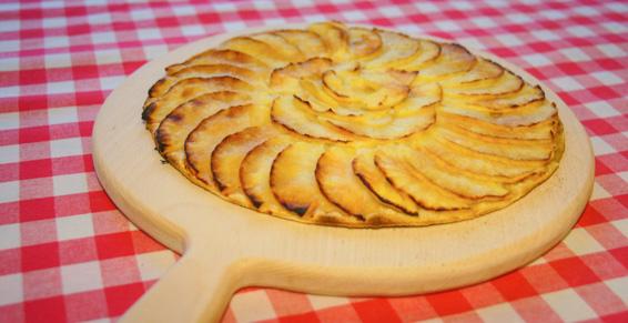 Tarte flambée sucrée - pomme cannelle