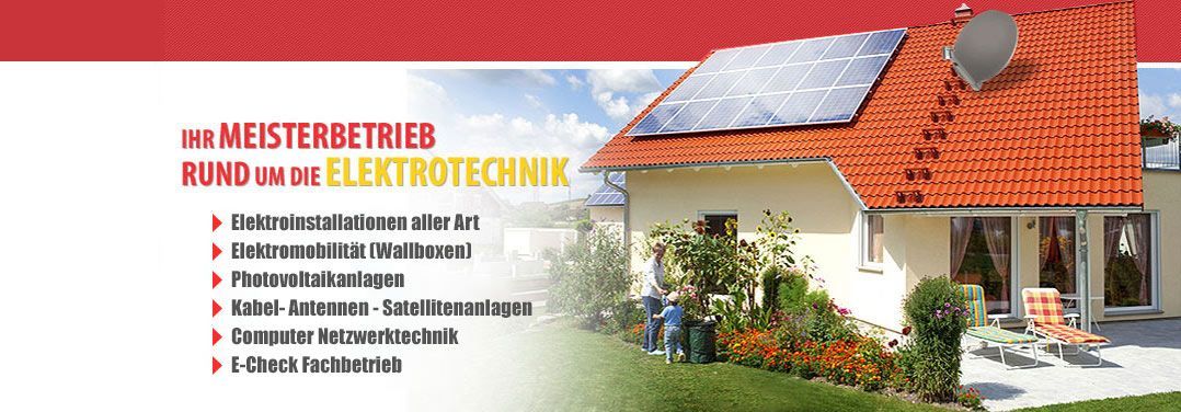 Ein Bild von einem Haus mit Sonnenkollektoren auf dem Dach