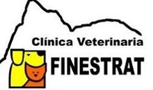 Logotipo: Clínica veterinaria en Finestrat con un perro, un gato y el contorno de una montaña; texto: "Clínica Veterinaria FINESTRAT".