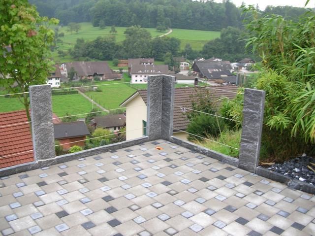 Natursteinplatz | Gysin & Wey | Gartengestaltung, Gartenunterhalt, Feng Shui | Villmergen