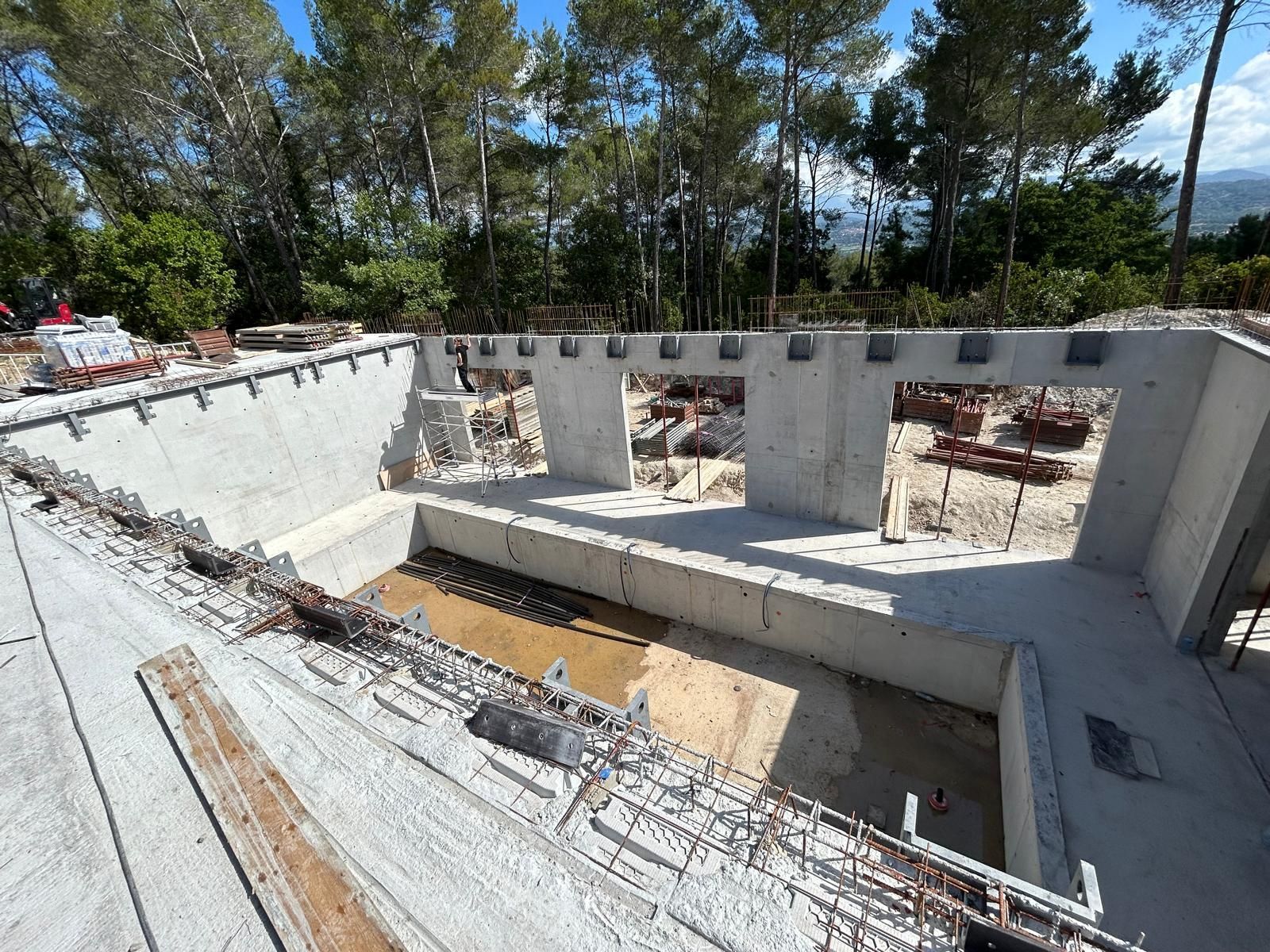 Construction métallique en cours