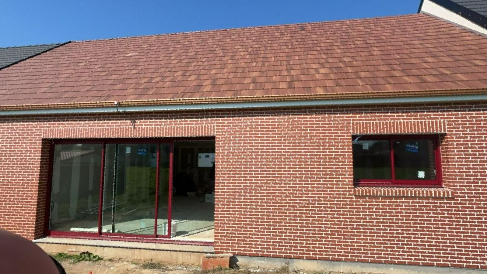 Maison en briques rouges