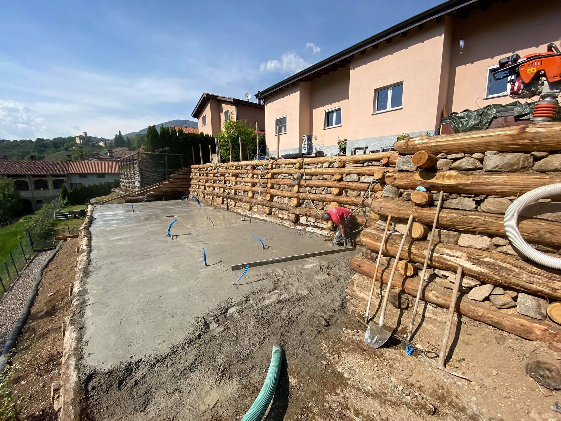 Costruzione in collaborazione con Crimo - Edil B - Impresa di costruzioni