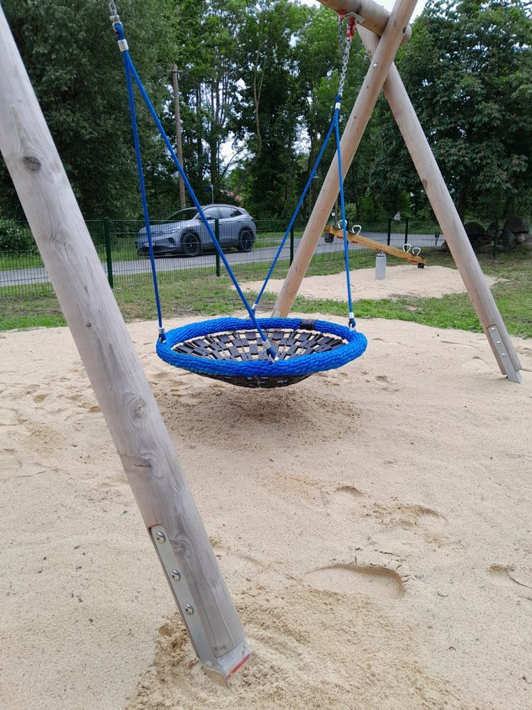 Neuer Spielplatz in Zadrau / Wendland