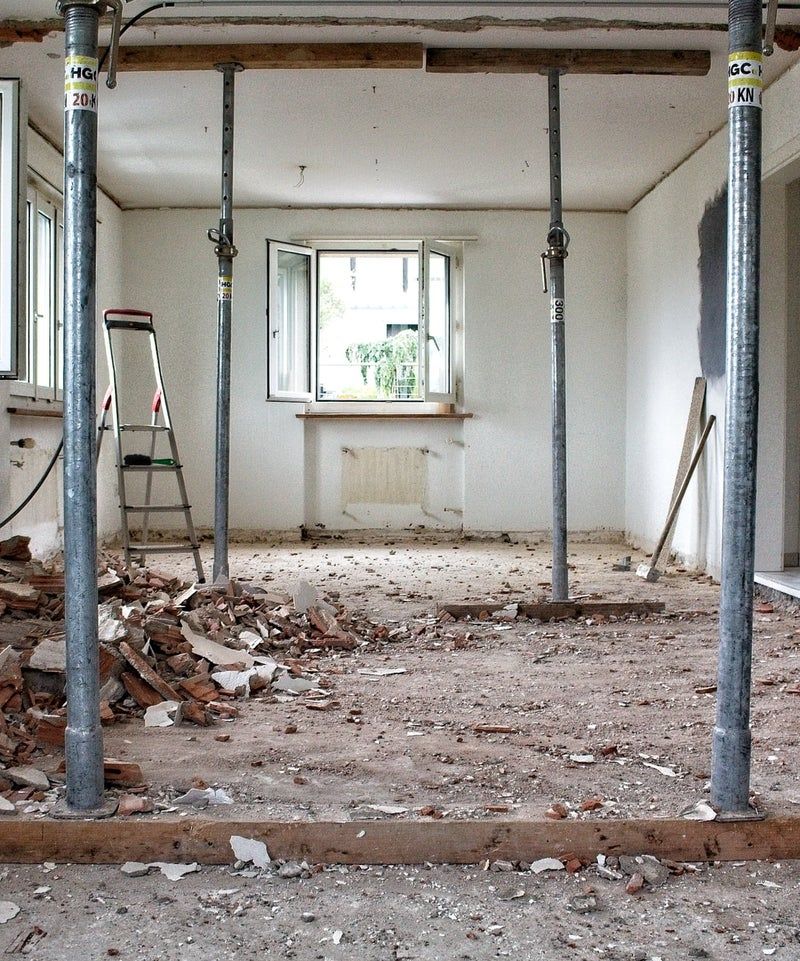 Vers la page Petites démolitions