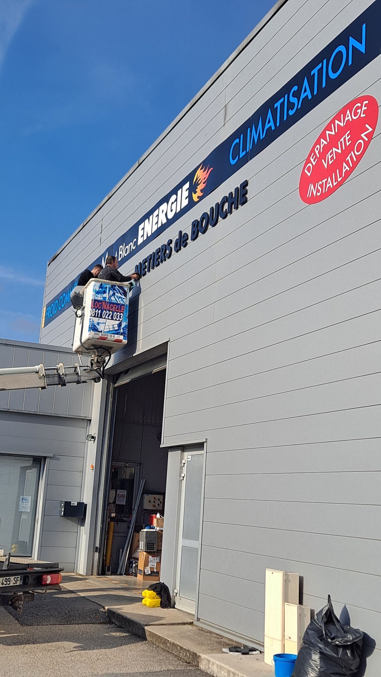 Lettres découpées PVC Laquage Noir Th