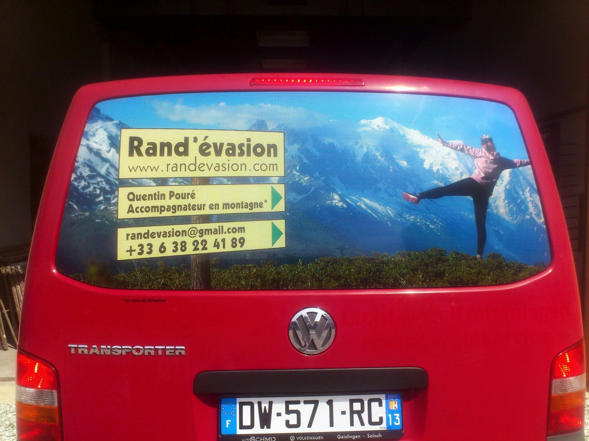 van micro perforé chamonix mont blanc