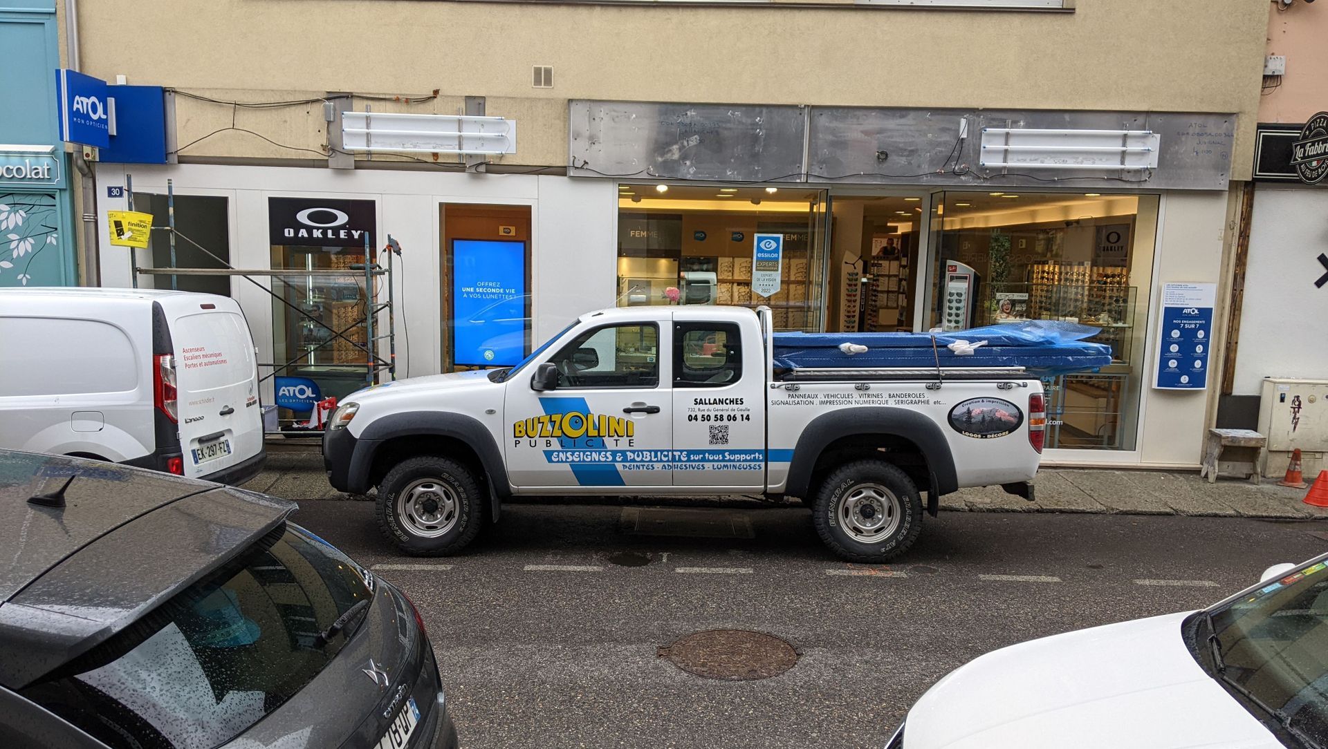 Instalation enseignes lumineuses