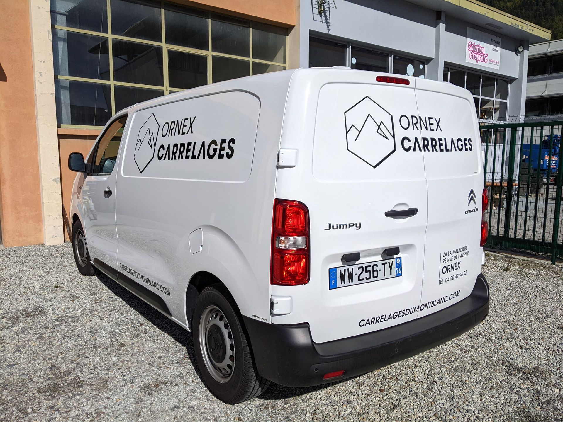 publicité adhésive