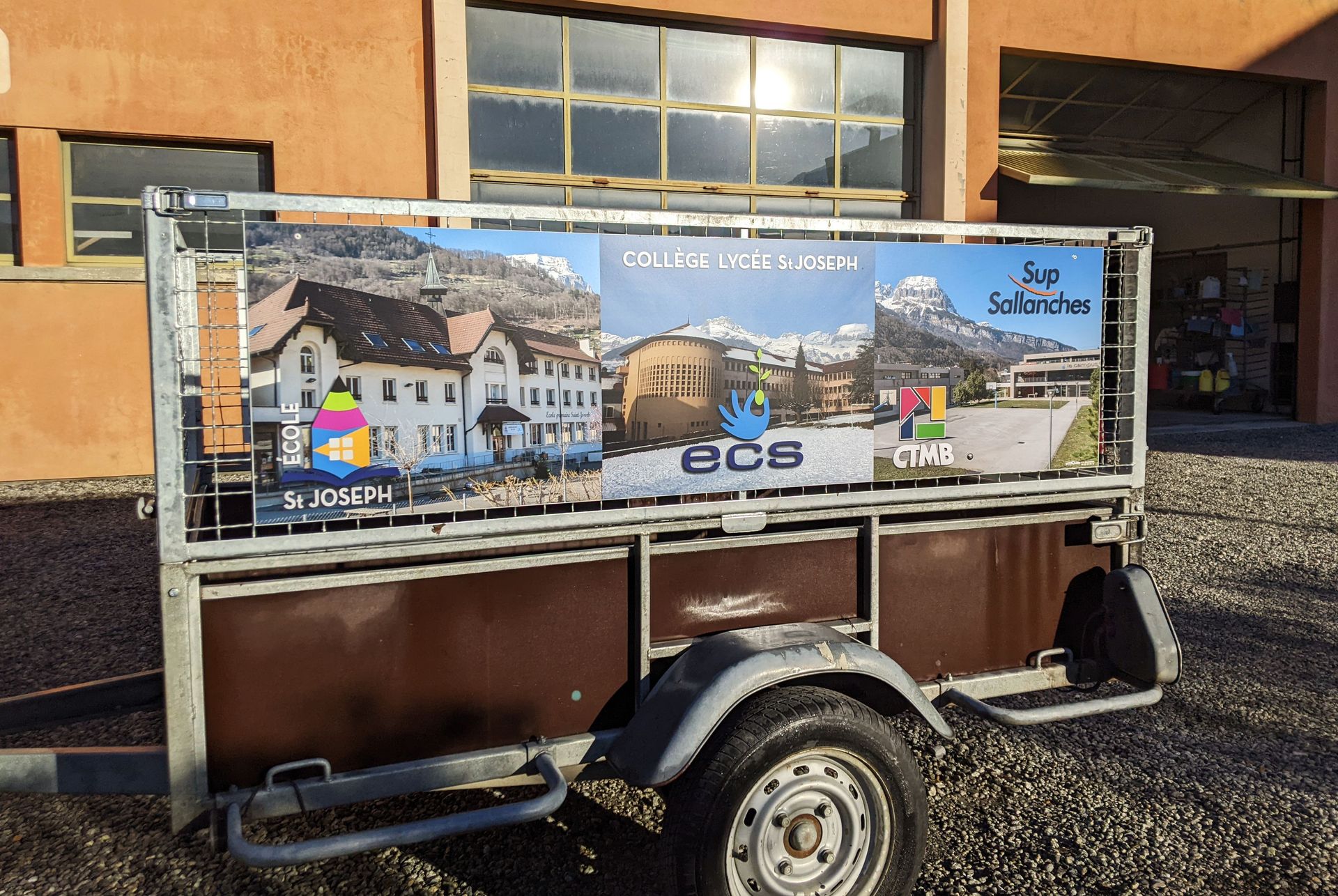 Dibond impression écologique remorque Sallanches