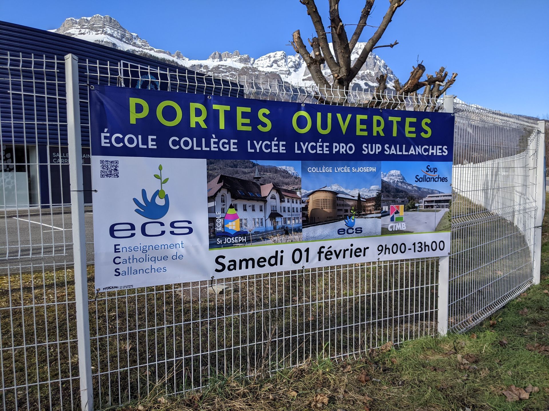 banderole publicité logos
