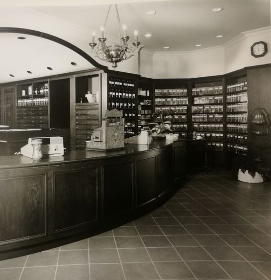 Présentation et histoire de la pharmacie à Sion - Pharmacie D. Machoud