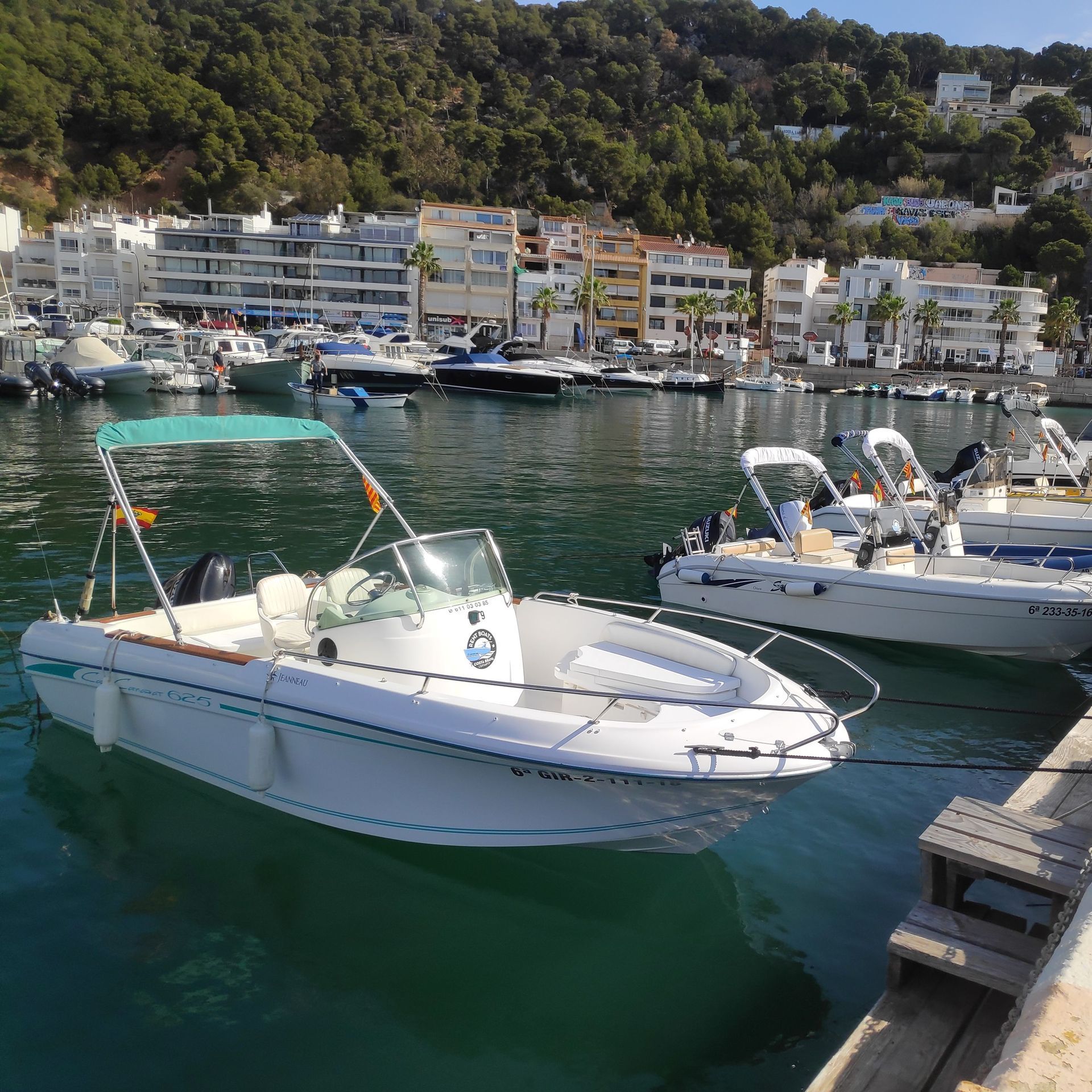 JEANNEAU CAP CAMARAT 625