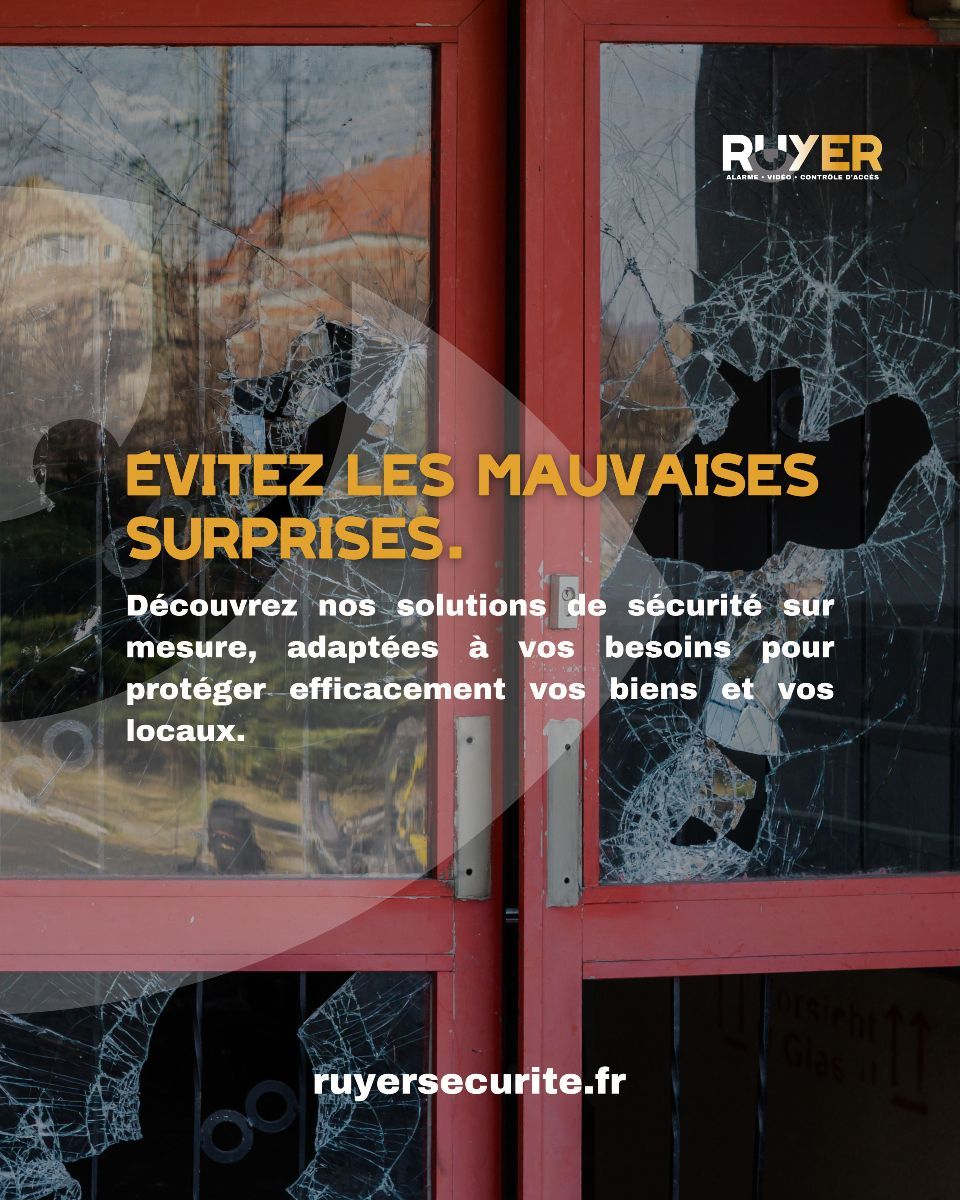 Publicité pour des solutions de sécurité avec une porte cassée et un texte en français.