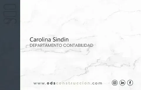 Un fondo de mármol blanco con el nombre Carolina Sindin.