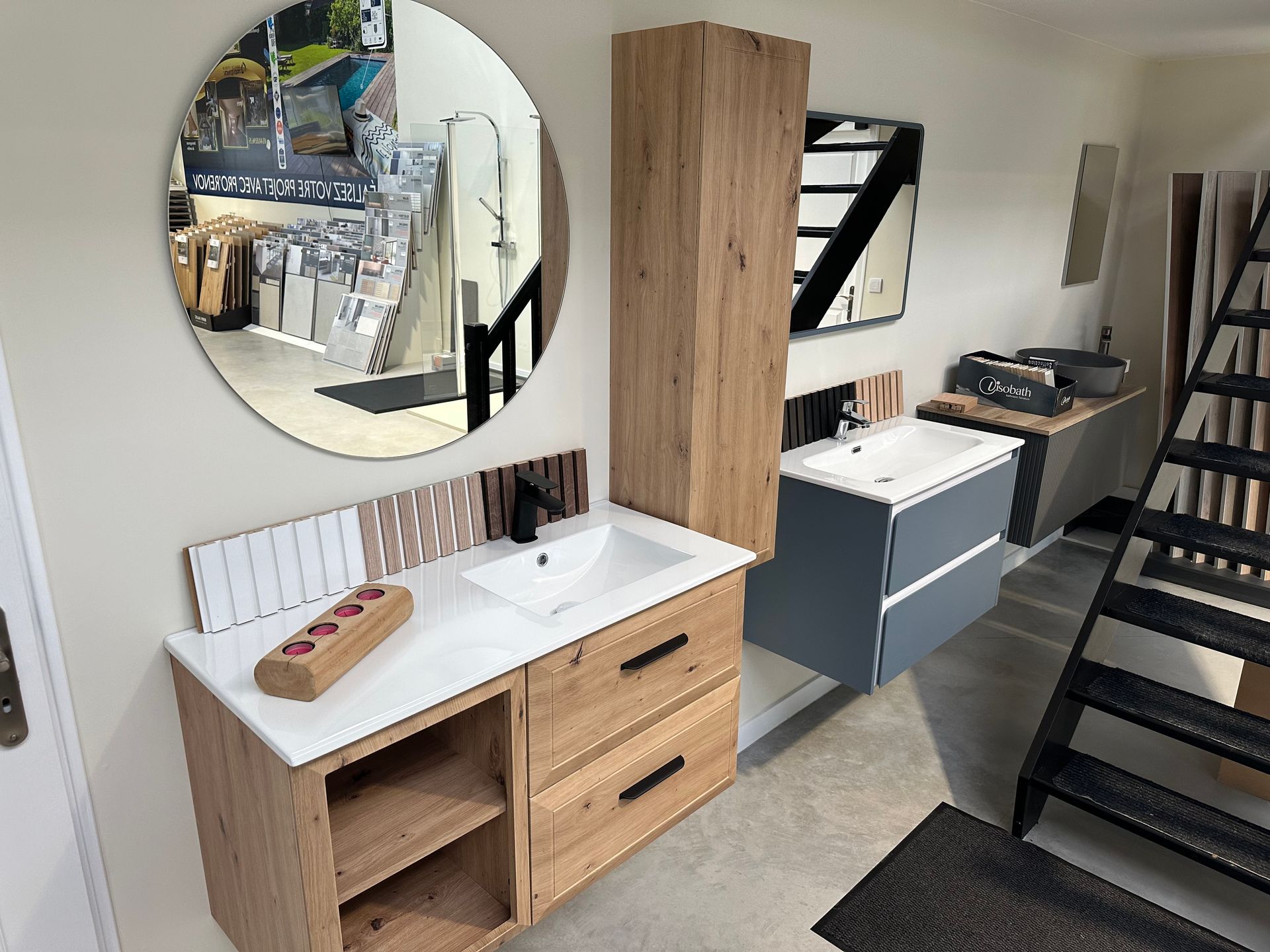 Meubles de salle de bains exposés