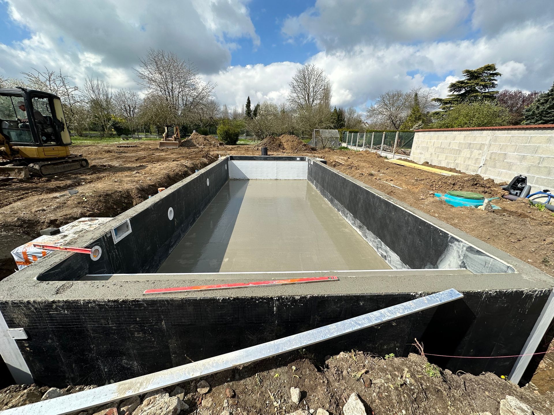 Chantier de construction d'une piscine