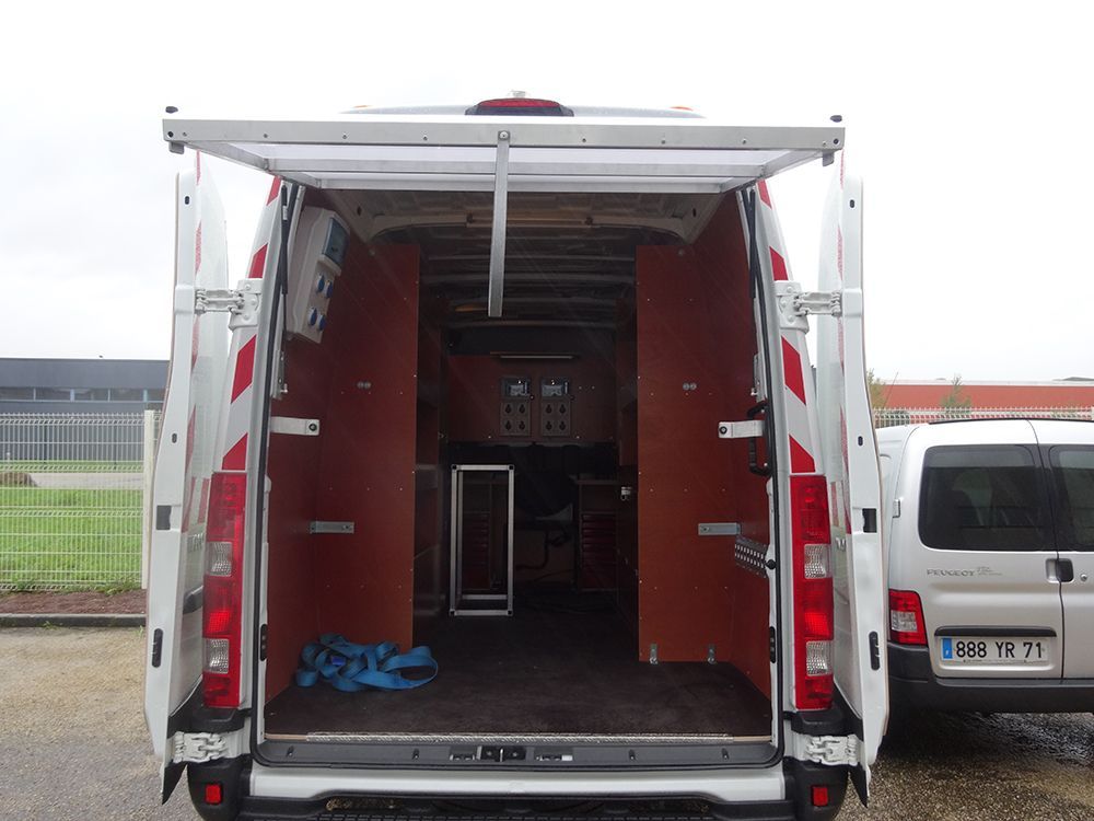 Véhicule sur mesure 3