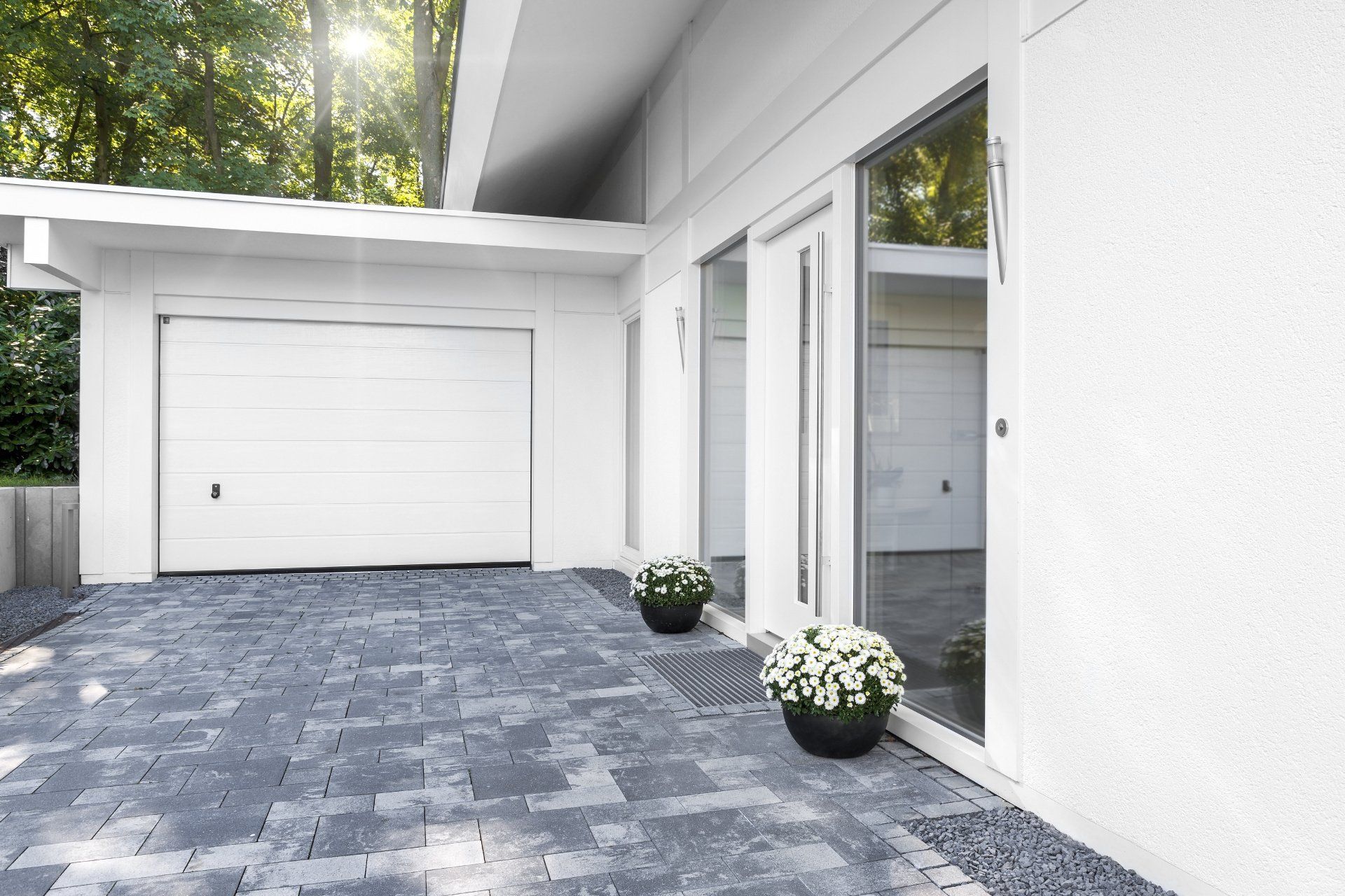 Porte de garage en PVC