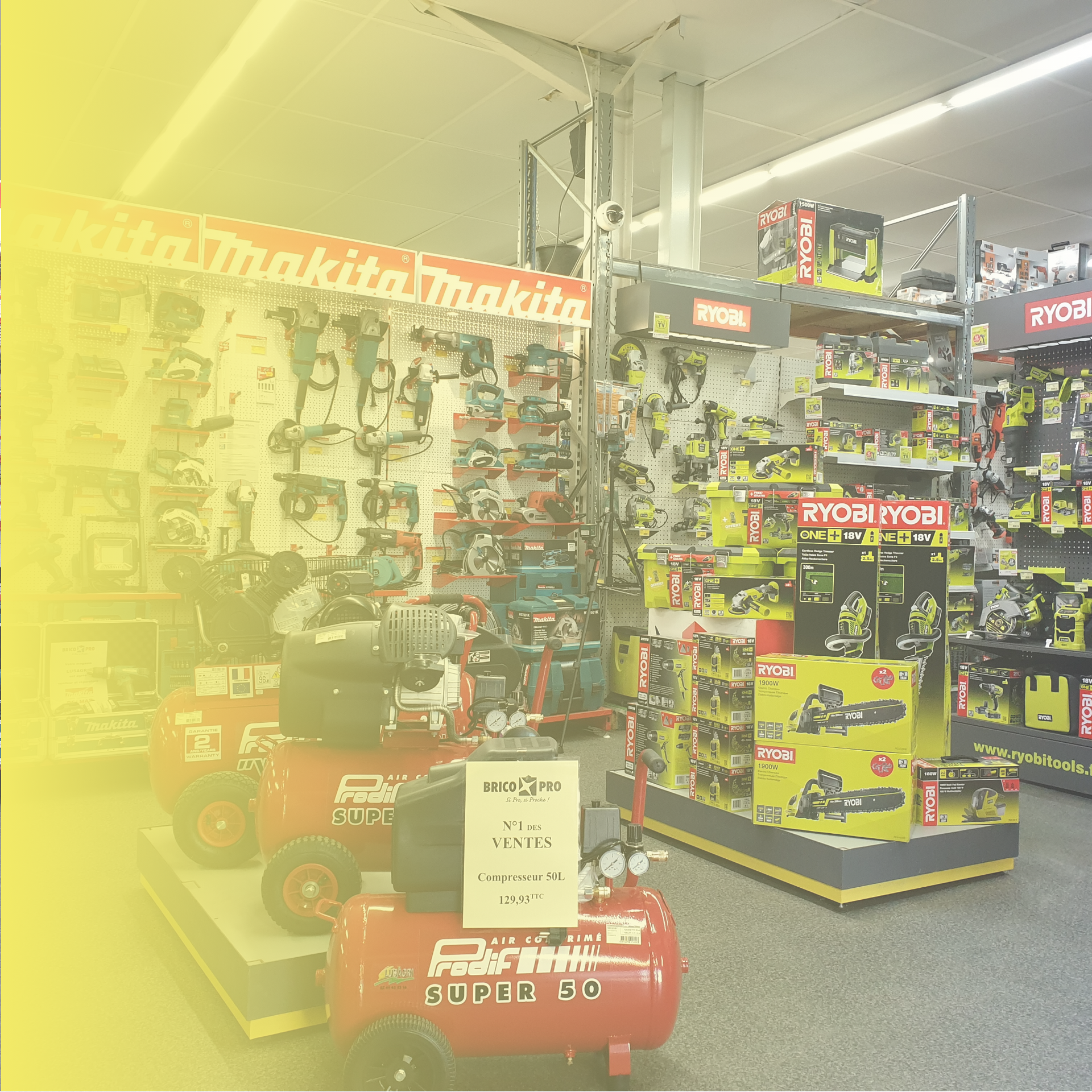 Photo de rayonnage de magasin, accès à la page Bricolage