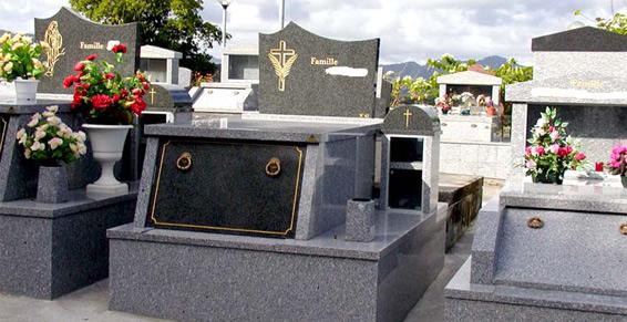 Monuments funéraires 
