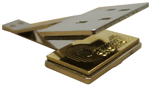 Pince à gaufrer en métal doré