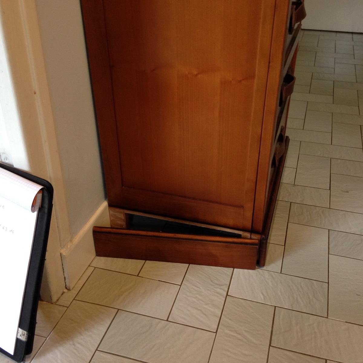 Restauration d'un meuble ancien