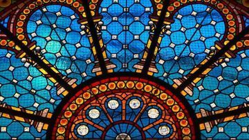 FOTO CENTRALLABOR OEDEKOVEN GMBH Passfoto schneiden