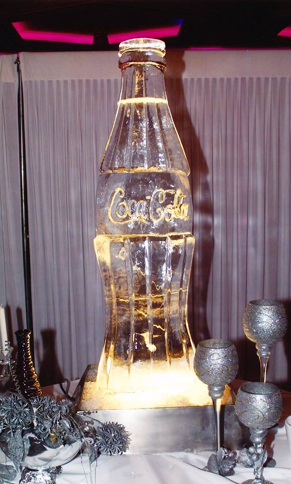 Réplique d'une bouteille de soda en glace