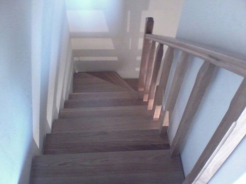 Ξύλινες Σκάλες, Κατευθύνσεως