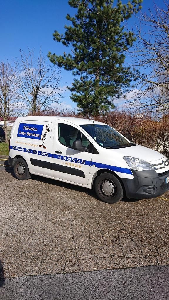 Camion Sony Télévision Inter Service