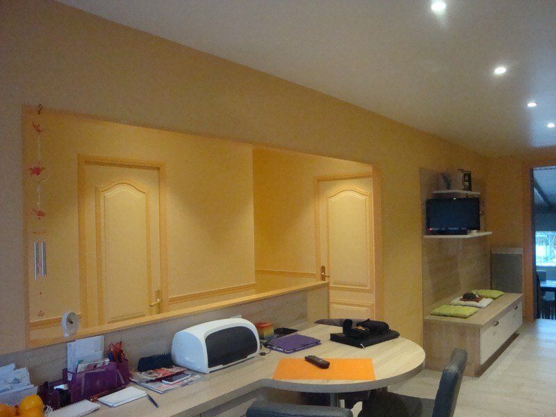 Peinture intérieure jaune